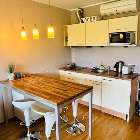 Apartment Baech And Central Area 10 Min Walk Terrace